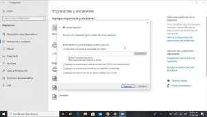 ¿Cómo instalar una impresora en Windows 10 que no es compatible?